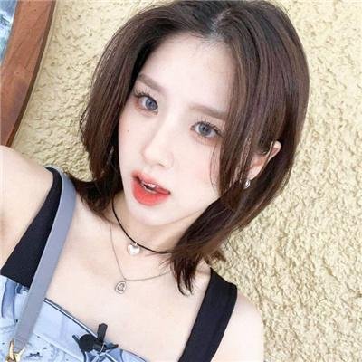 裙角飞扬的日子